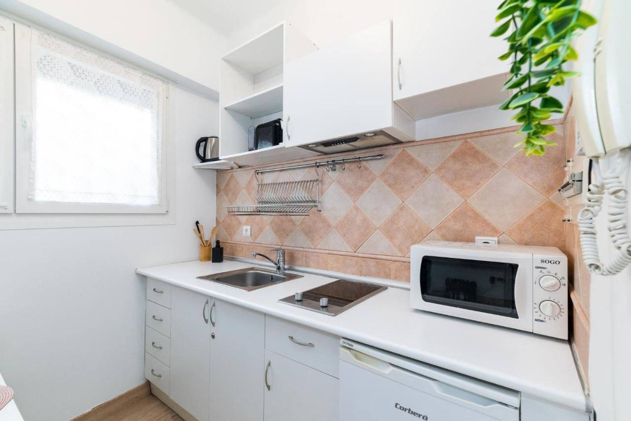 Apto En Granada Centro Con Parking Opcional Apartment Exterior photo