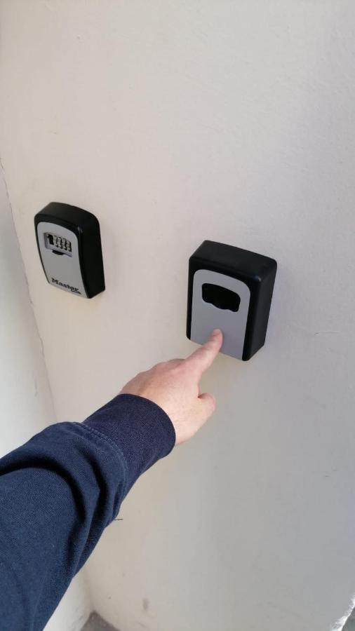 Apto En Granada Centro Con Parking Opcional Apartment Exterior photo